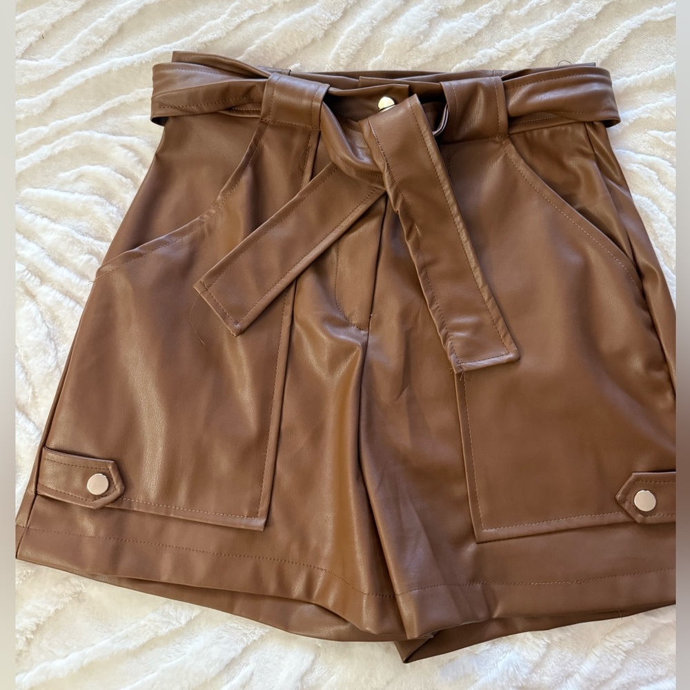 P45- Elegant High Waist Brown Leather Shorts